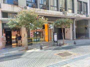 Departamento · 37m² · Centro: 1 Amb. Cftre. Balcón. Cocina y Baño Completos. Excelente Estado. A/profesional.