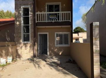 Casa de 3 ambientes, Mar del Tuyú · Venta Duplex Al Frente, Calle 6 Entre 73 y 74, Mar del Tuyú.