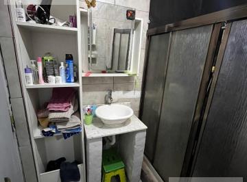 Casa · 370m² · 3 Ambientes · 1 Cochera · Lasalle 1200