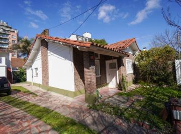 Casa de 4 ambientes, Tres de Febrero · Casa en Venta C/ Cochera en Ciudad Jardín Lomas del Palomar