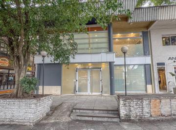 Local comercial · 386m² · Local en Alquiler en Acassuso, San Isidro, G. B. a. Zona Norte