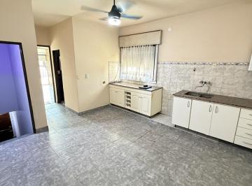 Departamento · 55m² · 3 Ambientes · Departamento en Alquiler de 3 Amb en Lanus