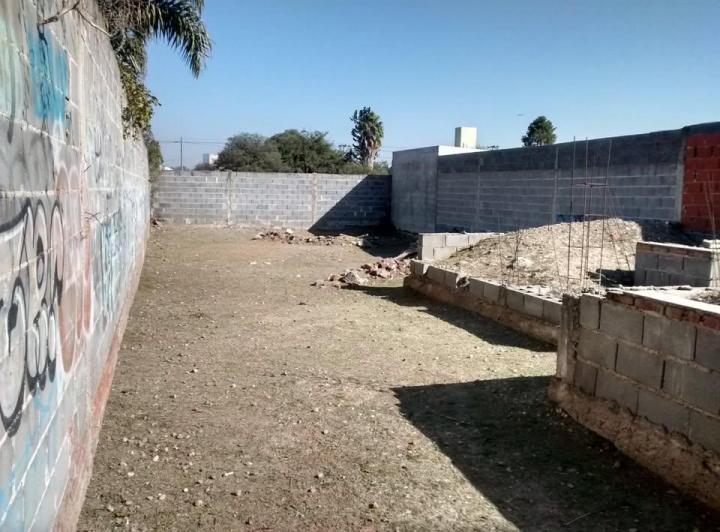 Terreno · 450m²