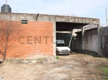 Local comercial · 401m² · 4 Ambientes · 2 Cocheras · Venta Casa 4 Amb con Local de Panaderia Merlo