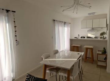 Departamento · 63m² · 3 Ambientes · 1 Cochera · Departamento Alquiler Nordelta | Vista Al Lago | Planta Baja