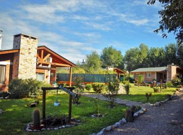 Complejo de casa y 2 cabañas en venta en Calamuchita · Venta Permuta Complejo Turístico en Calamuchita: Casa y 2 Cabañas