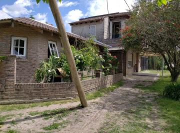 Casa de 7 ambientes, La Plata · Casa en Esquina Av 19 y 517