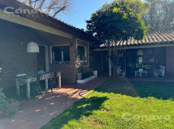 Casa · 130m² · 4 Ambientes · 4 Cocheras · Casa en Ing Maschwitz Los Ñanduces