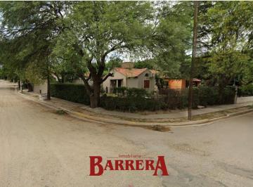 Casa · 60m² · 3 Ambientes · 1 Cochera · Villa de Merlo, Barrio Dabal, Casa en Esq. 60 m² Cub