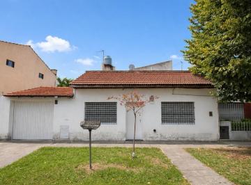 Casa · 78m² · 4 Ambientes · 1 Cochera · Casa en Villa Juan Martín de Pueyrredón
