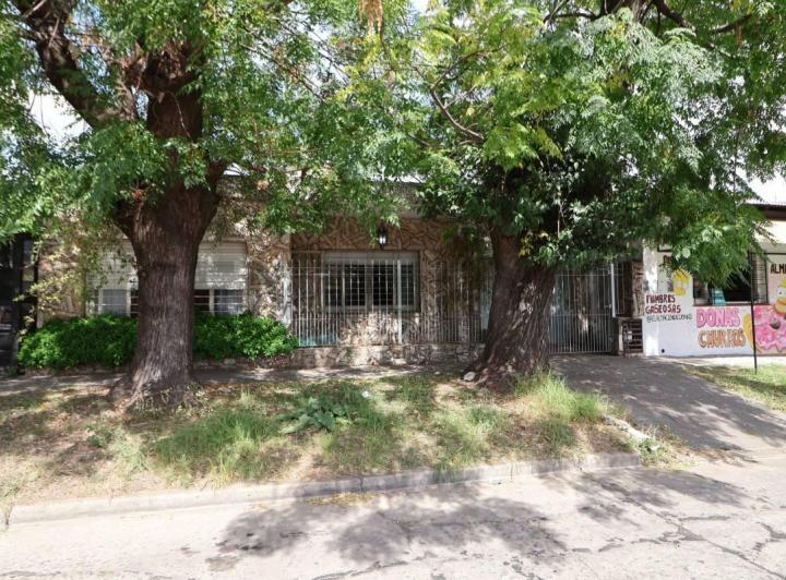 Casa en venta en San Antonio de Padua · 5 ambientes