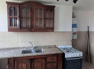 Departamento de 3 ambientes, Berazategui · Departamento 3 Amb. con Estacionamiento