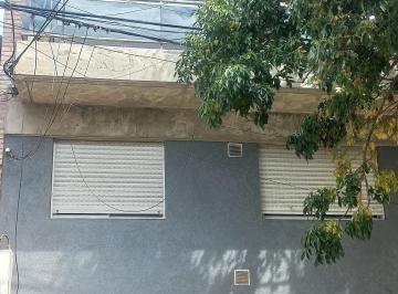 Oficina comercial en Venta  Distrito Centro · Deposito con Oficina y Cochera. Doble Ingreso de 73 m² Aprox/