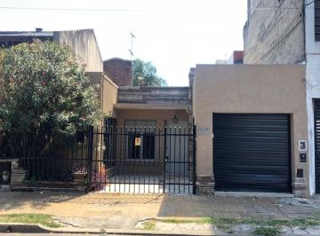 Casa de 4 ambientes, Morón · Casa Americana 3/4 Amb. 7 Cdras Estacion y 3 Parque Lineal