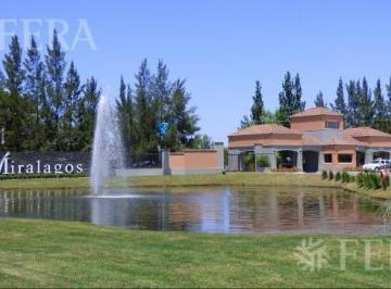 Terreno · 1382m² · Venta Lote de 1300 m² en Club Miralagos