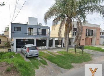 Departamento · 78m² · 3 Ambientes · 1 Cochera · Dúplex en Venta - 2 Dorm. 2 Baños - Cochera - 78 m² - Los Hornos