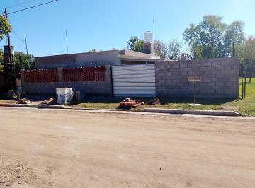 Casa de 5 ambientes Venta USD 48.000 · Venta o Permuto Casa en Costa Sacate