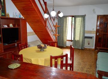 PH · 70m² · 4 Ambientes · PH en Venta - 3 Dorm. 2 Baños - Mar de Ajó
