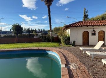 Local comercial · 1607m² · Ubicación Estratégica Sobre Av Mosconi (Ex Ruta 22)