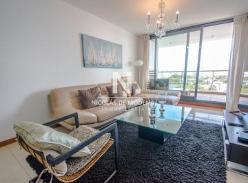 Foto1 · Tressesenta. Excelente Apartamento de 2 Dorm. con Enorme Balcón.
