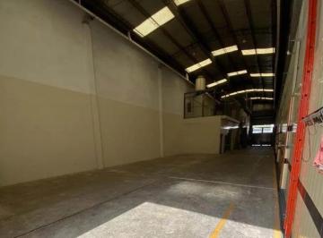 Depósito · 600m² · 2 Ambientes · Depósito en Venta - Oficinas - Villa Lugano