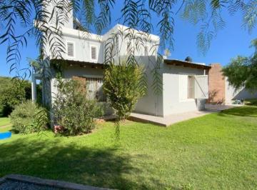 Casa de 6 ambientes, Mendiolaza · Casa en Alquiler Temporal Mendiolaza