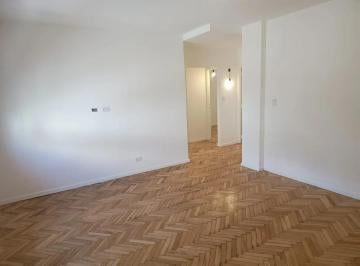 Departamento · 60m² · 3 Ambientes · Departamento en Alquiler - 2 Dorm. 1 Baño - Caballito