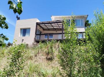 Casa · 150m² · 3 Ambientes · 2 Cocheras · Chalet en Venta | Chacras del Mar | Cochera Cubierta