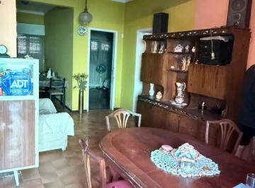 Casa de 4 ambientes, La Matanza · Casa Venta 4 Ambientes con Galpon