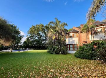 Casa · 320m² · 7 Ambientes · 1 Cochera · Casa en Alquiler en Pilar del Lago, Pilar, G. B. a. Zona Norte