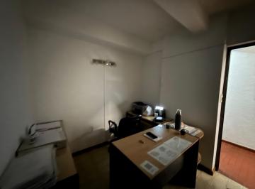Oficina comercial de 1 ambiente, San Carlos de Bariloche · Oficina Comercial en Zona Centrica de Bariloche en Primer Piso por Escalera o As