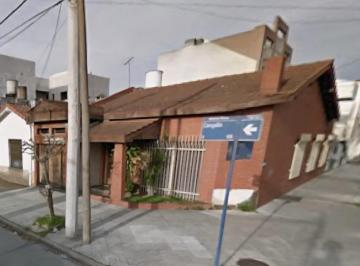 Casa · 120m² · 4 Ambientes · 1 Cochera · Casa en Venta en Ramos Mejia Sur