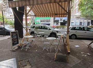 Fondo de comercio · 70m² · 3 Ambientes · Fondo de Comercio Sobre Av Pellegrini