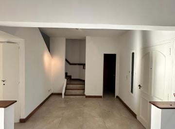 Recepción · Casa en Alquiler - Barrio Privado.