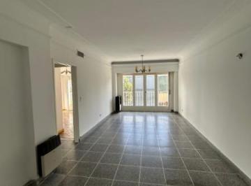 Imagen1 · Centro - en Venta Hermoso Dpto. de 3 Ambientes y Dependencia de Servicio a La Calle con Balcón