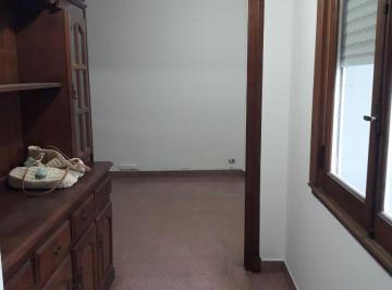 Departamento en Venta de 3 ambientes Lomas de Zamora · Departamento 3 Ambientes con 2 Patios Centro de Lomas Apto Profesional