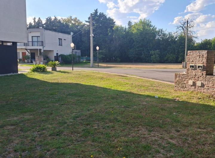 Terreno · 360m²