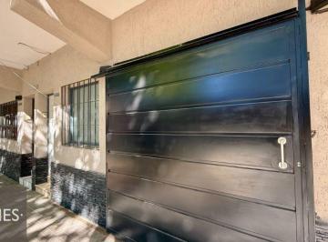 Casa de 6 ambientes, Ciudad de Mendoza · Casa en Venta C/ Cochera en 3.ª Sección Parque o Higgins