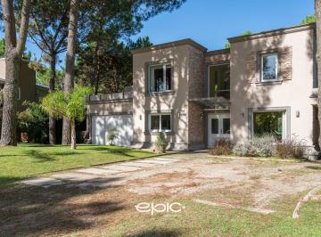 1 · Casa en Venta La Herradura Pinamar con Financiación