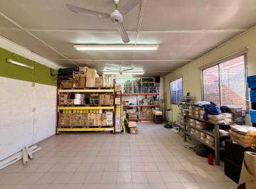 Local comercial · 78m² · 2 Ambientes · Local / Deposito en Zona Comercial