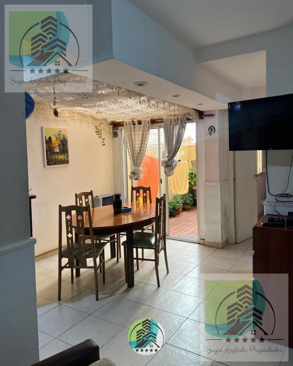Departamento 2 ambientes con patio en Microcentro - Rivadavia 2241