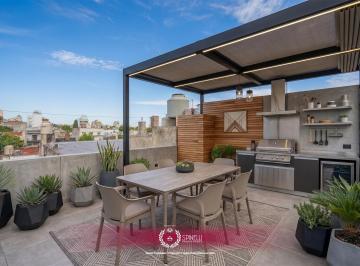 PH · 127m² · 2 Ambientes · Venta Departamento Tipo PH 2 Ambientes Escritorio 83 m² 44 m² en Boedo Todo a Reciclar 2 Terrazas