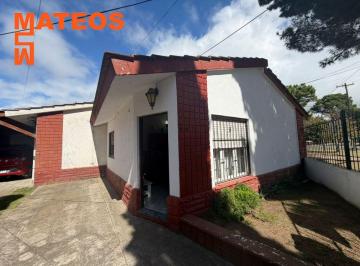 Casa de 3 ambientes, Mar del Tuyú · Venta Mar del Tuyú Chalet Semi Independiente Al Frente