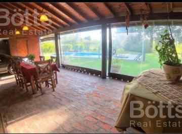 Casa · 190m² · 4 Ambientes · 3 Cocheras · Venta Casa con Piscina en Country Banco Provincia
