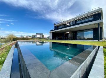 Casa · 432m² · 8 Ambientes · 1 Cochera · Casa en Venta en Virazón, Nordelta, Tigre