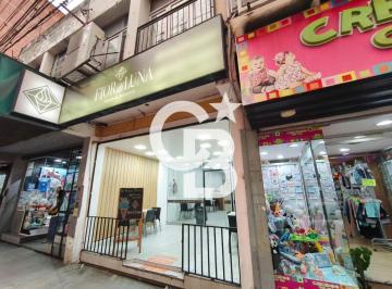 Local comercial · 148m² · Local en Venta en Necochea - Centro