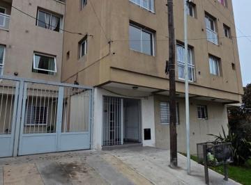 Departamento · 60m² · 3 Ambientes · 1 Cochera · Departamento en Las Avs