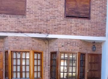 Departamento · 3 Ambientes · 1 Cochera · Duplex en Alquiler, Centro de Lujan