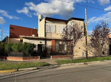 Casa de 3 ambientes, Quilmes · Casa - Venta - 3 Ambientes - Patio y Parrilla - Don Bosco - Acepta Permuta