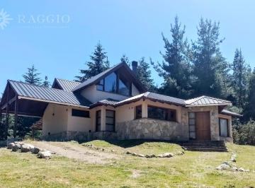 Casa · 887m² · 5 Ambientes · Casa S/terreno 887,1 en Barrio Privado C/ Pileta y Spa, Las Golondrinas - Lago Puelo (Cr - 165)
